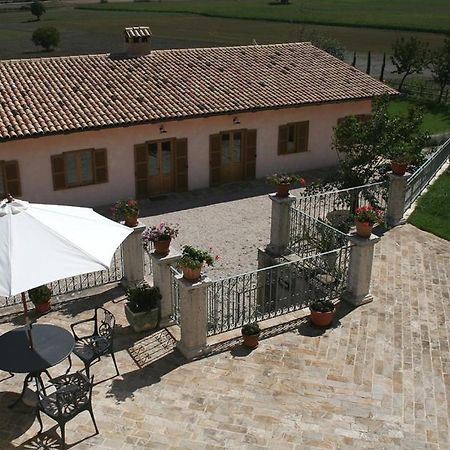 Agriturismo La Cascina Di Opaco Норча Экстерьер фото