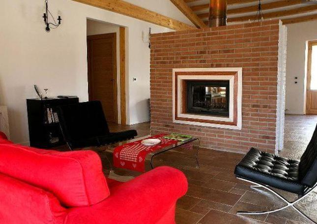 Agriturismo La Cascina Di Opaco Норча Экстерьер фото